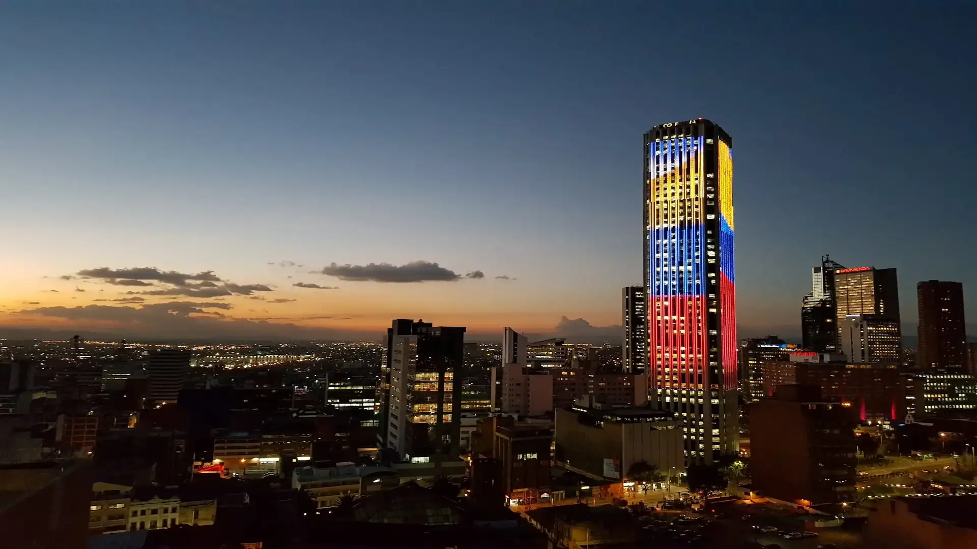 Torre Colpatria en Bogotá, edificio corporativo